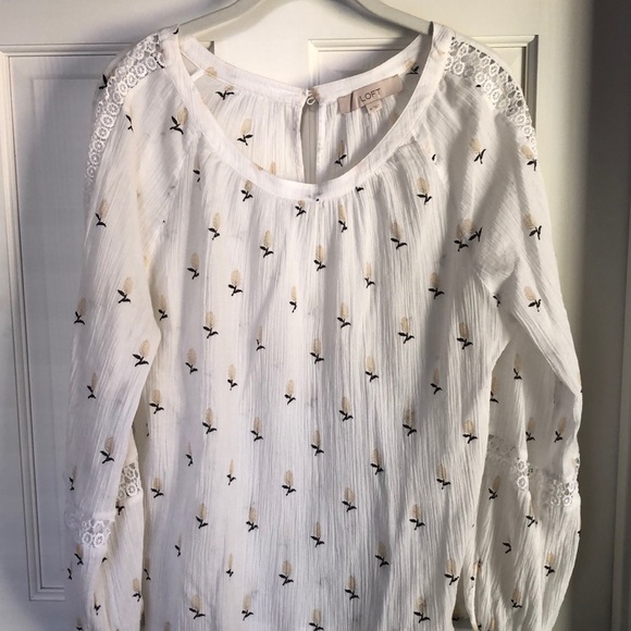 LOFT Tops - LOFT • Floral Printed Shirt with Eyelet Detail